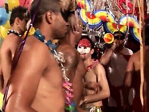 Teens Love Anal - Anal For An Audience